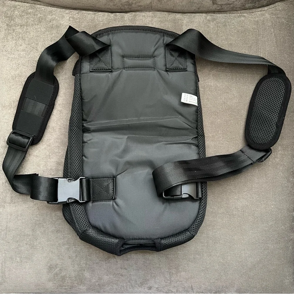 Pawaboo Dog Backpack Carrier Large 12-16 lbs Black NWT